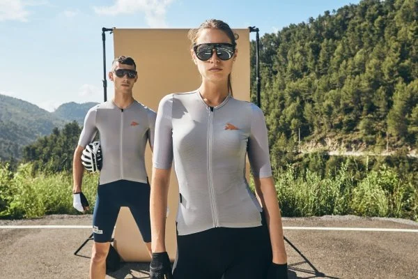 Зимние скидки на летние велоджерси предыдущего сезона продолжаются!